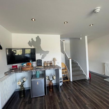 Kilmaluag The Bridge Self Catering 빌라 외부 사진